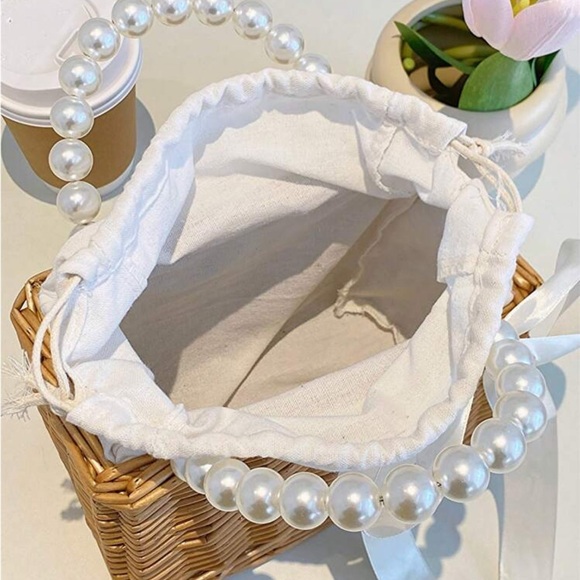 Halloween Costumes with Purse - Picture 7 of 8